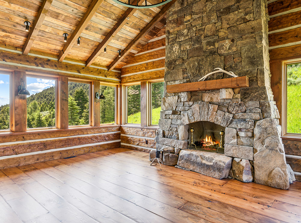 SKY BAND RANCH BETWEEN LIVINGSTON & BOZEMAN MT