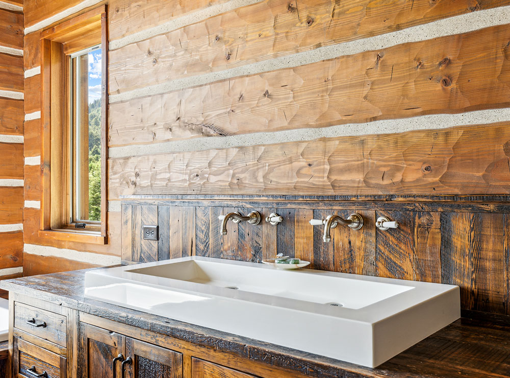 SKY BAND RANCH BETWEEN LIVINGSTON & BOZEMAN MT