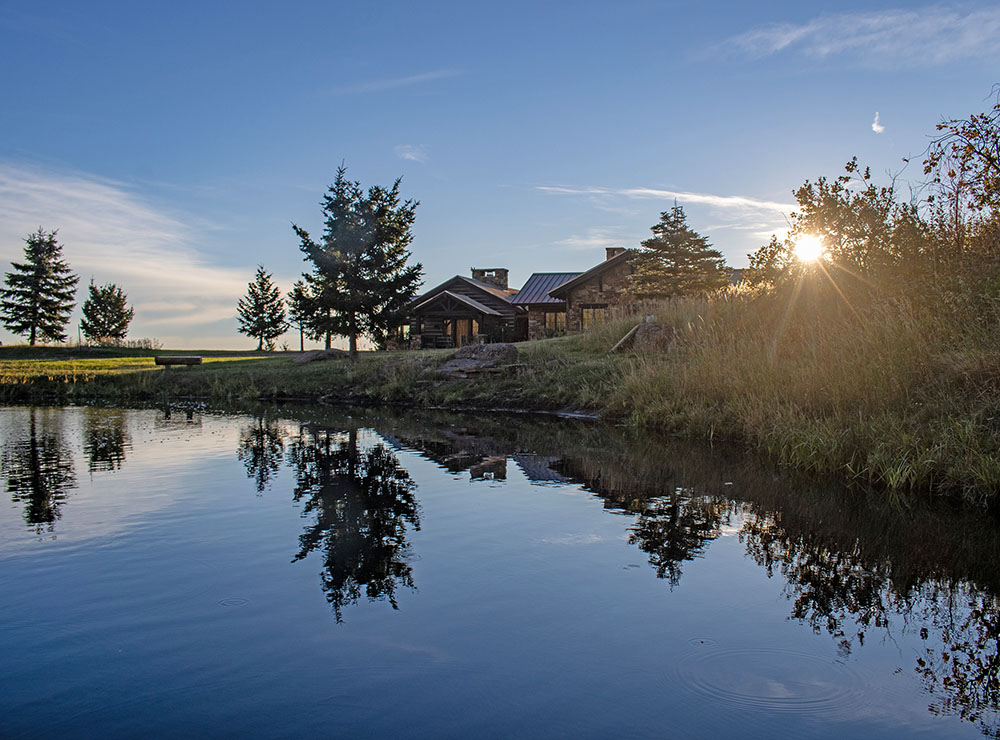 SKY BAND RANCH BETWEEN LIVINGSTON & BOZEMAN MT
