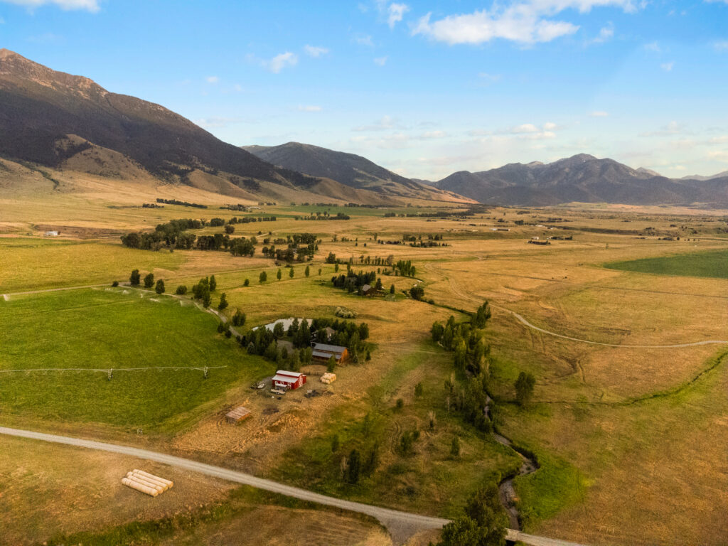 1921 East River Road Livingston Montana (Paradise Valley)