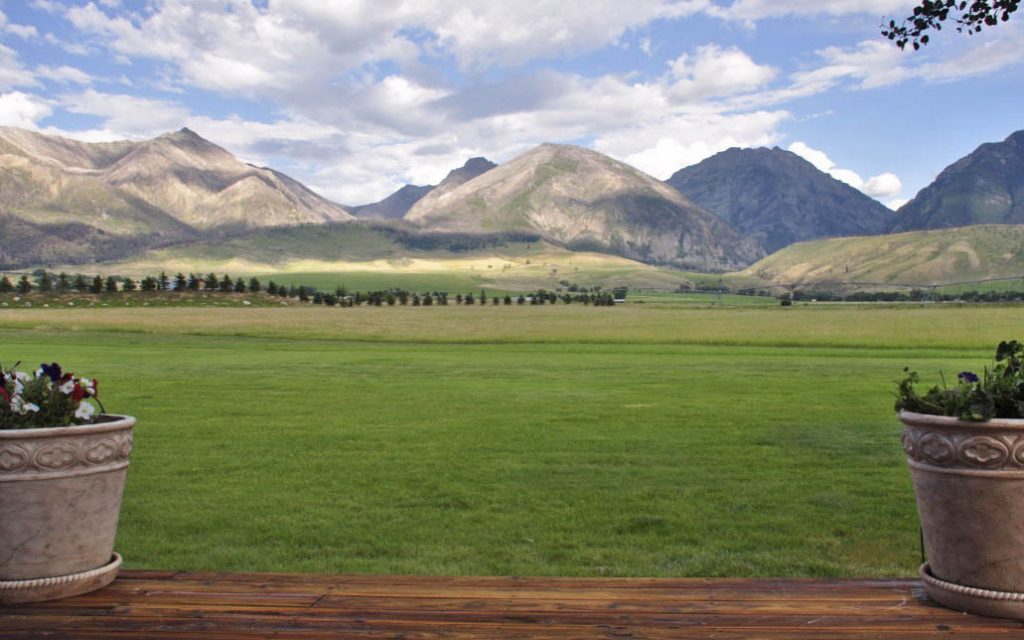 Paradise Valley Livingston MT Home Spectacular Views