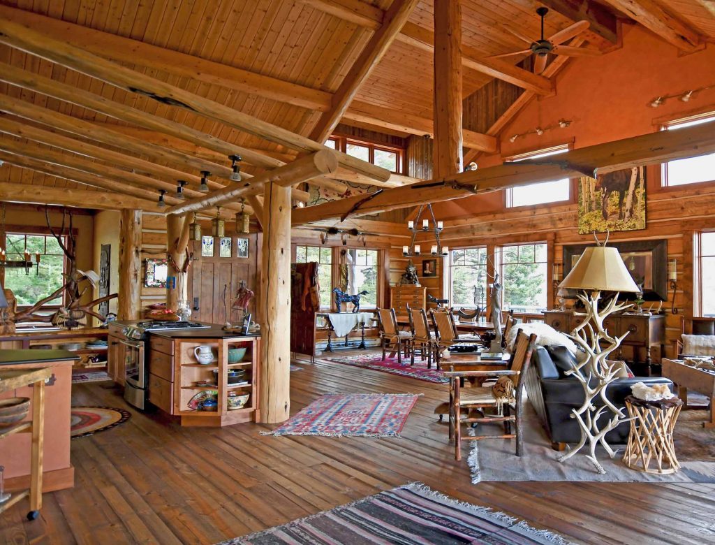 Eco Friendly Cabin Near Yellowstone National Park
