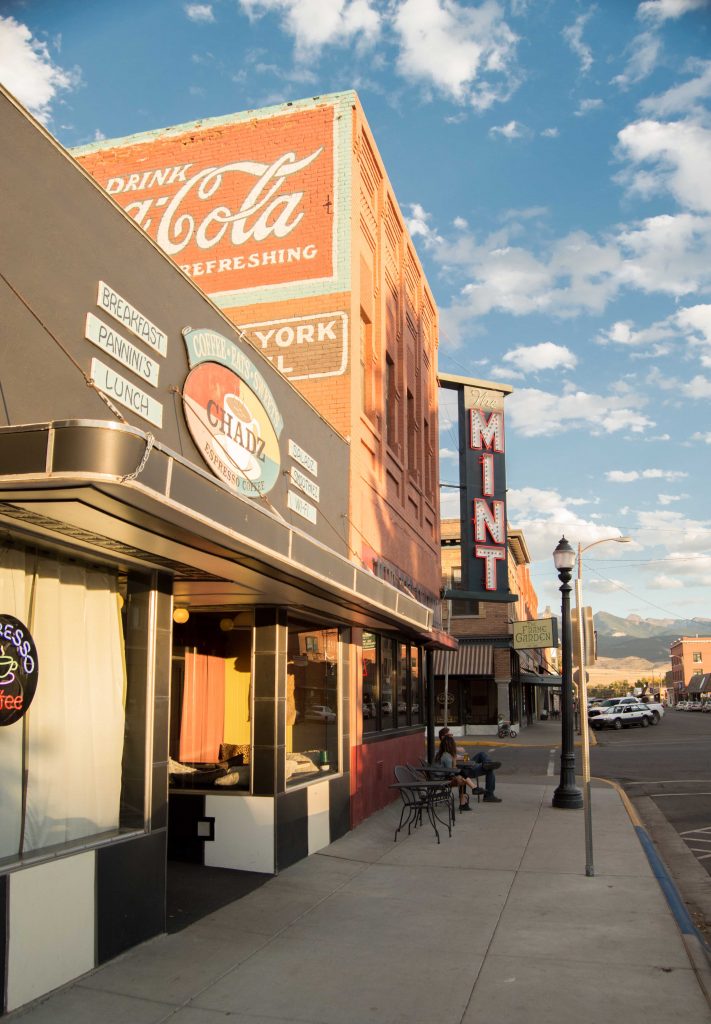 SOLD – THE MINT BAR & GRILL, LIVINGSTON MT